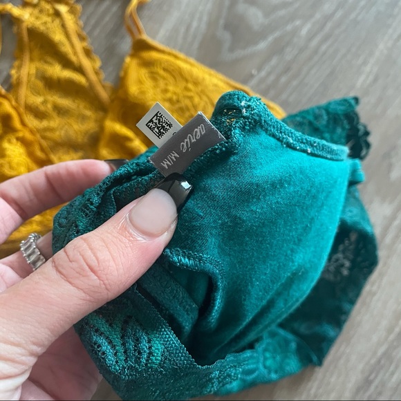 Set of 2 Aerie Bralette - Picture 2 of 3